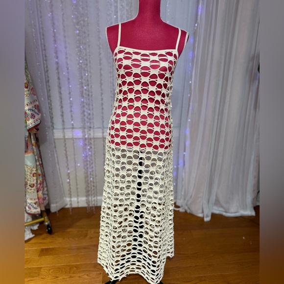 Zara Dress - Picture 1 of 7